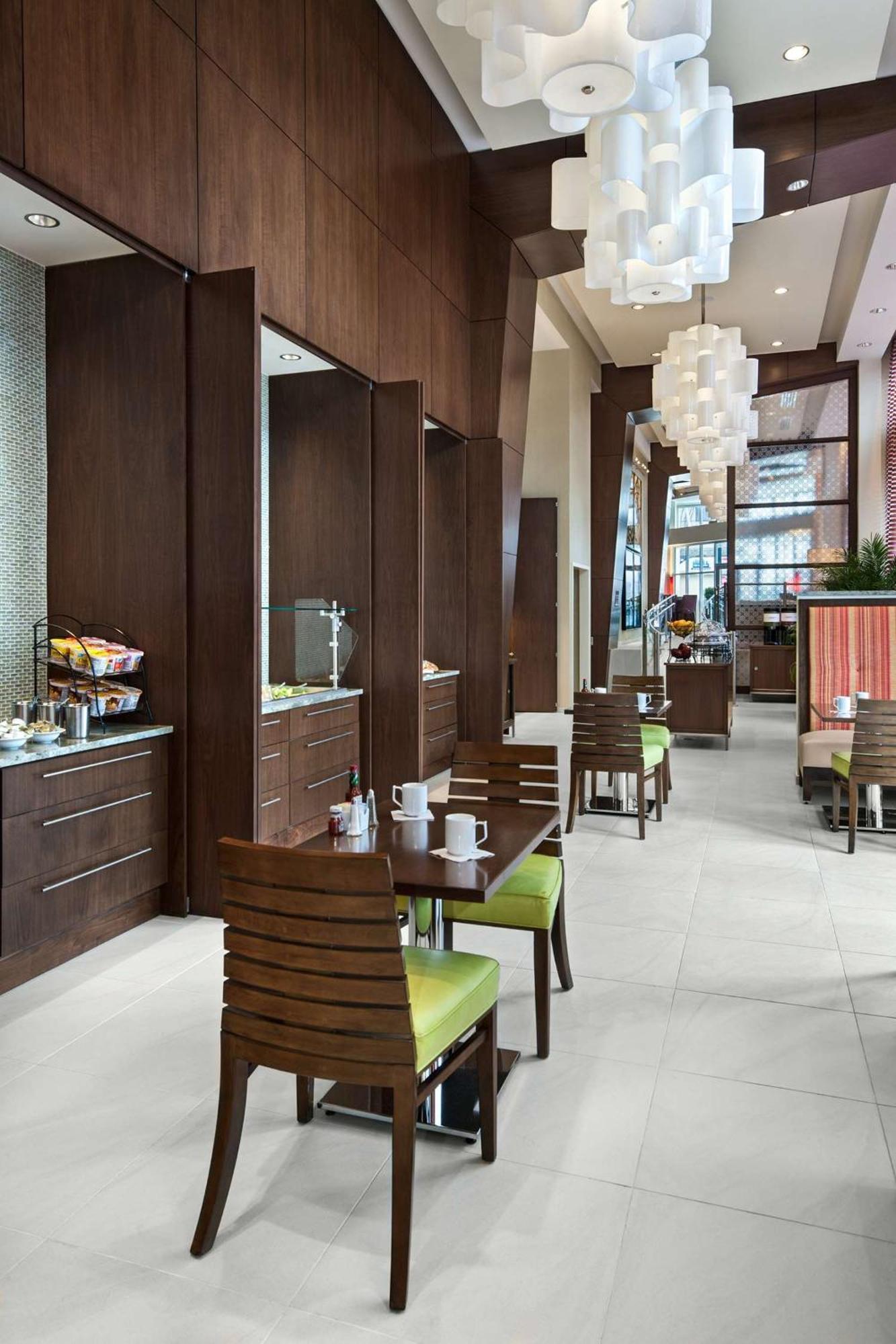 Hilton Garden Inn Atlanta Midtown Dış mekan fotoğraf