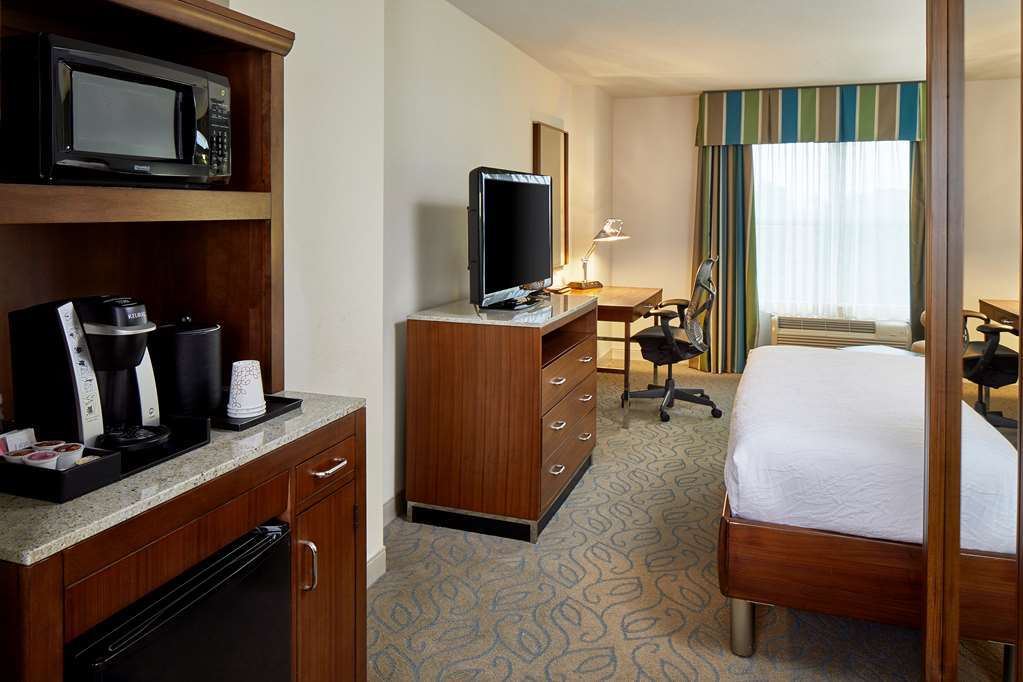 Hilton Garden Inn Atlanta Midtown Oda fotoğraf