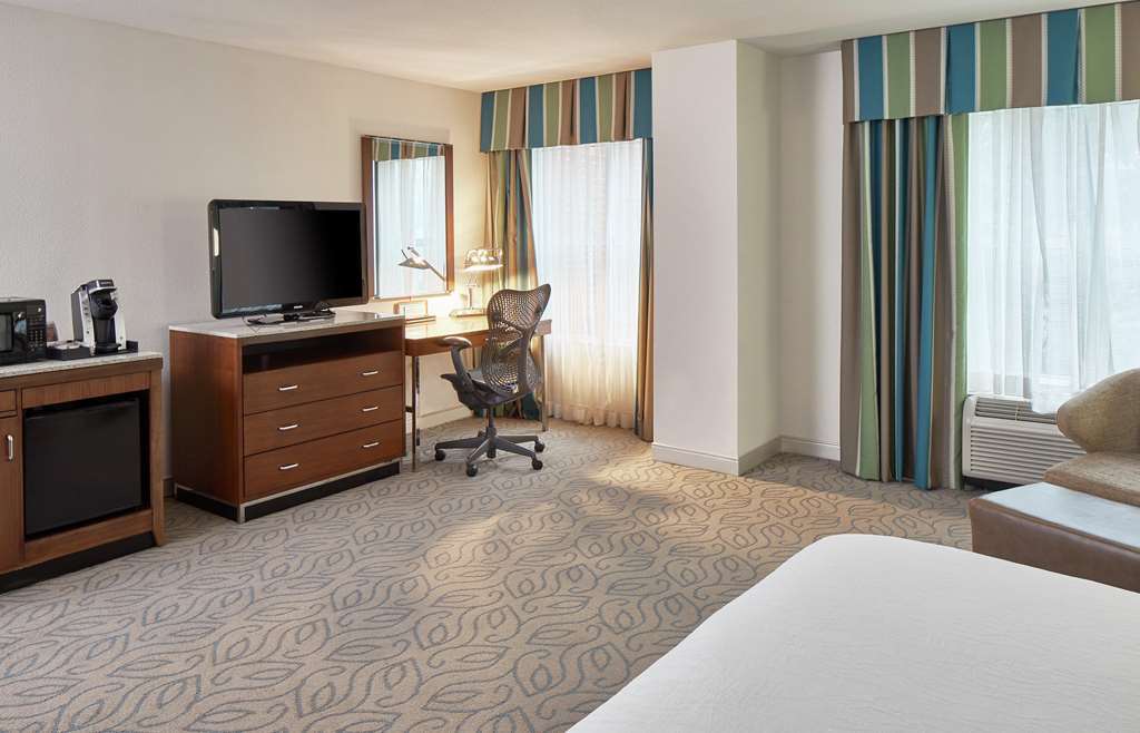 Hilton Garden Inn Atlanta Midtown Oda fotoğraf